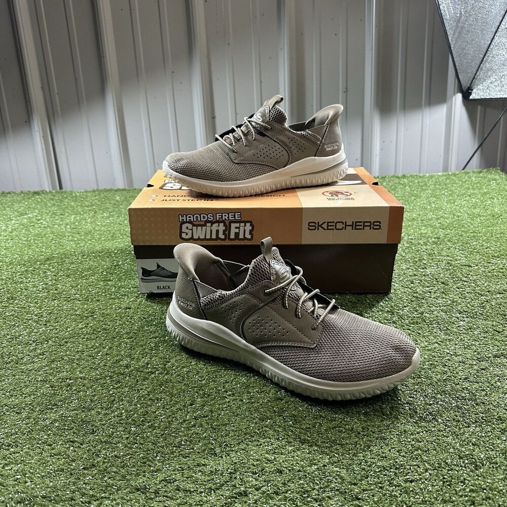 Skechers Hands Free Swift Fit Men's Size 8 Black Gray Shoes 255101 W/ Box